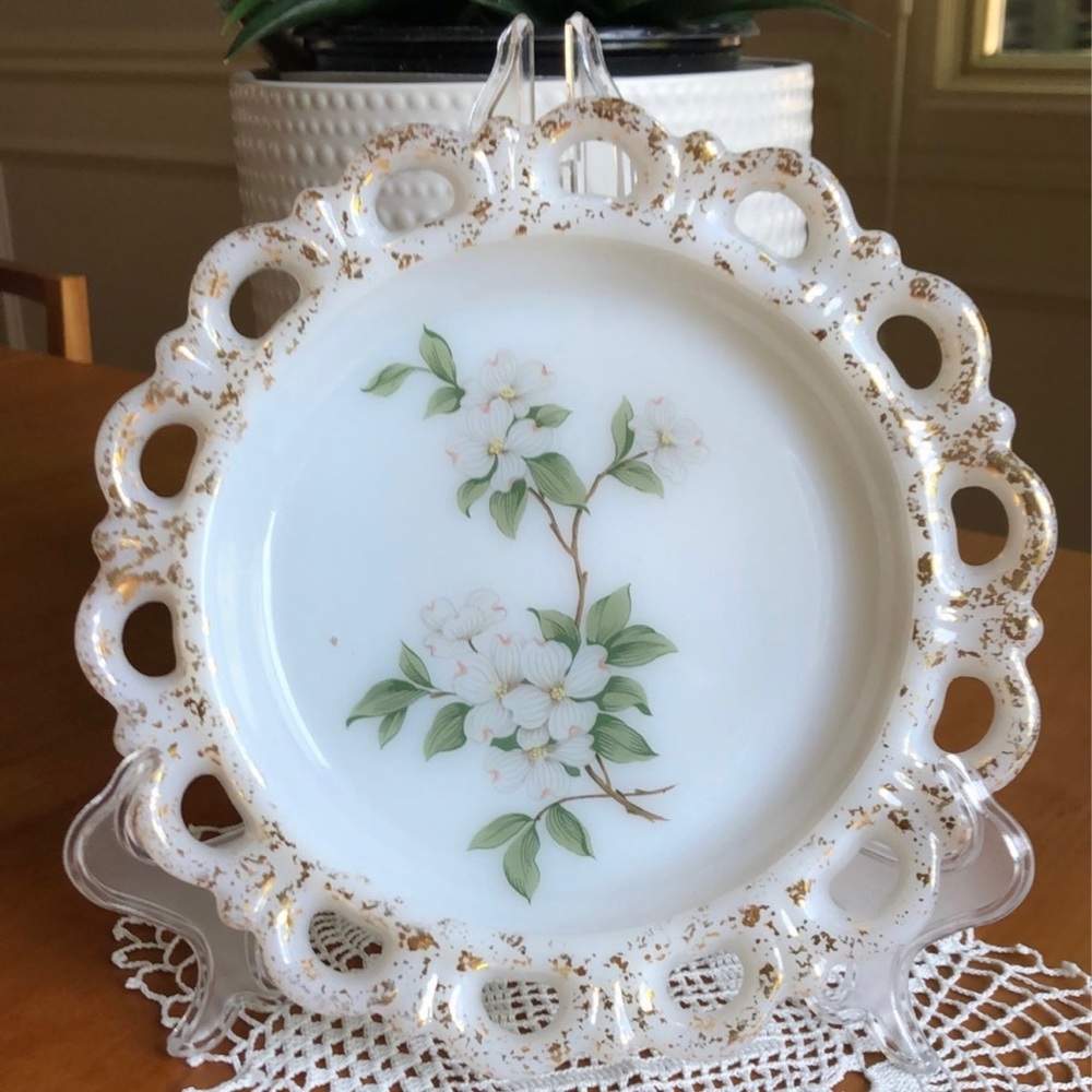 Lace edge plate